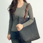 Reusable Custom Logo Eco-friendly Casual Large Capacity Felt Bag Women Felt Tote Bag Handbags Wool Felt Shopping Bag - Image 4